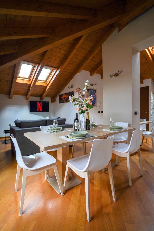 Ortensia Penthouse Leonardo Academy, Mxp & Laghi Sesto Calende Extérieur photo
